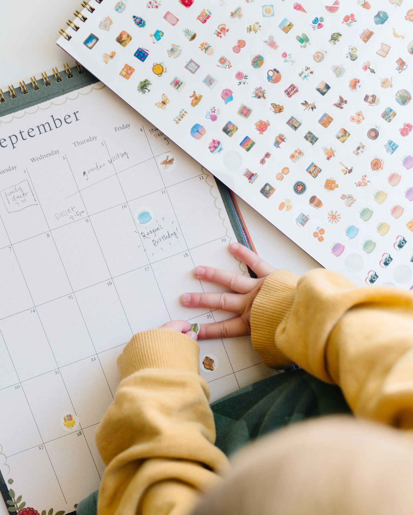 ✨2026 Bucket List Spiral Calendar: Slow Down & Savor the Seasons📅